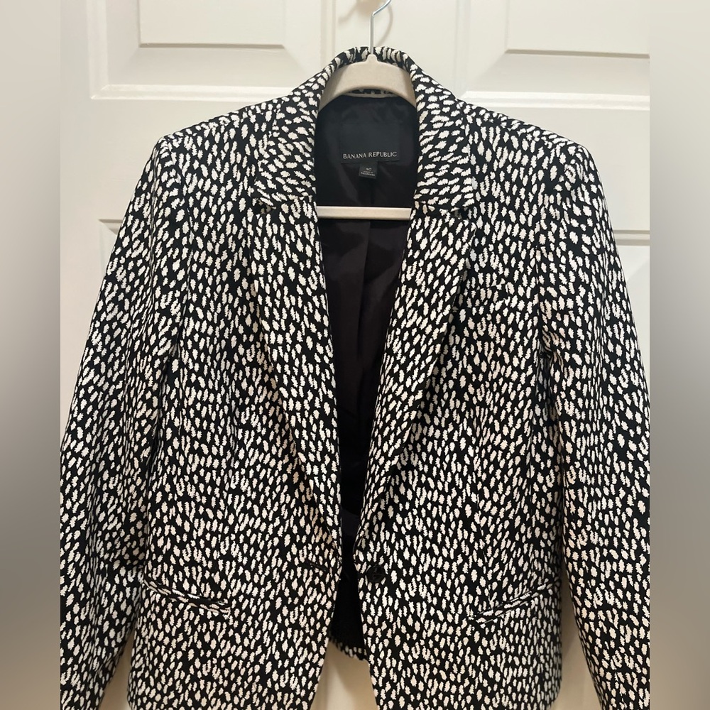 Banana Republic Black and White Patterned Jacket Size 10